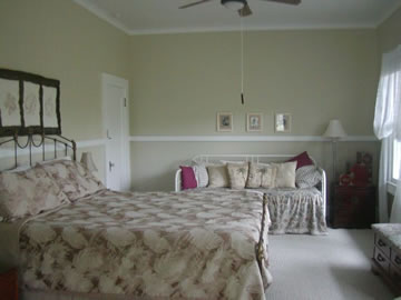 Hawaiian room