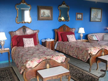 Sleep Number® Twin Beds in Ocean Blue Suite