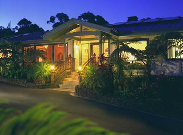 An Inn of Luxury, A House of Aloha